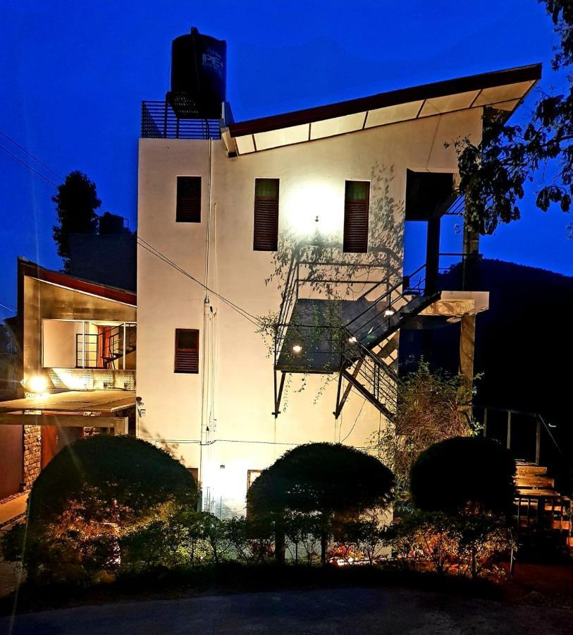 Bed and Breakfast Ella Floating View Экстерьер фото