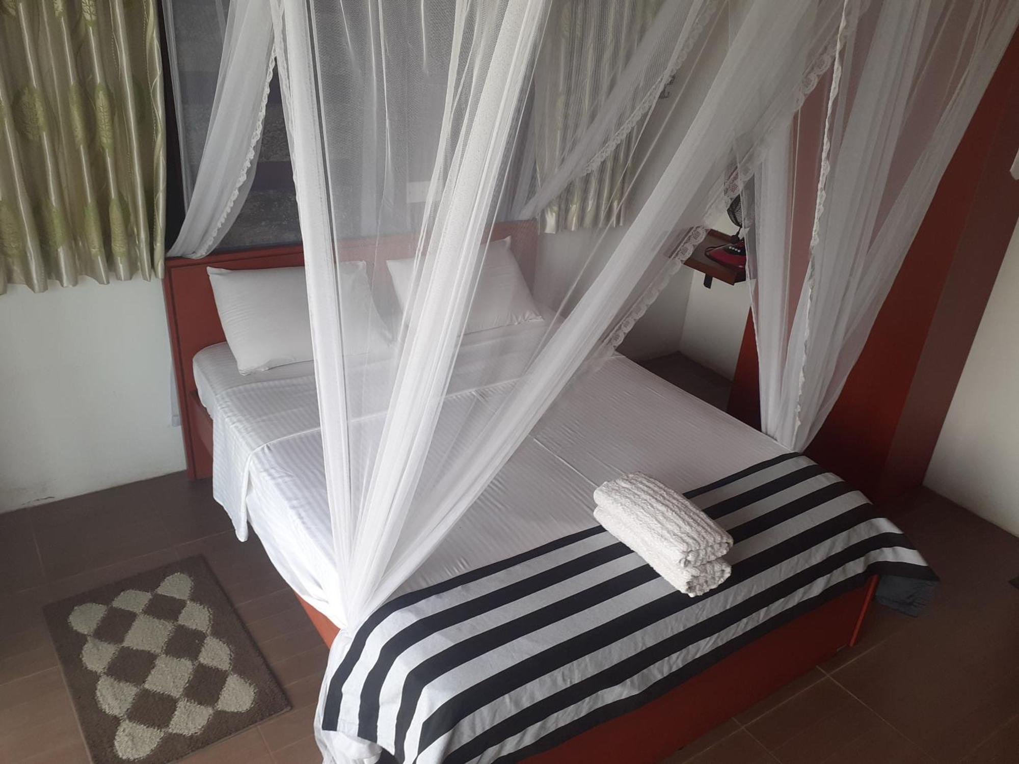 Bed and Breakfast Ella Floating View Экстерьер фото