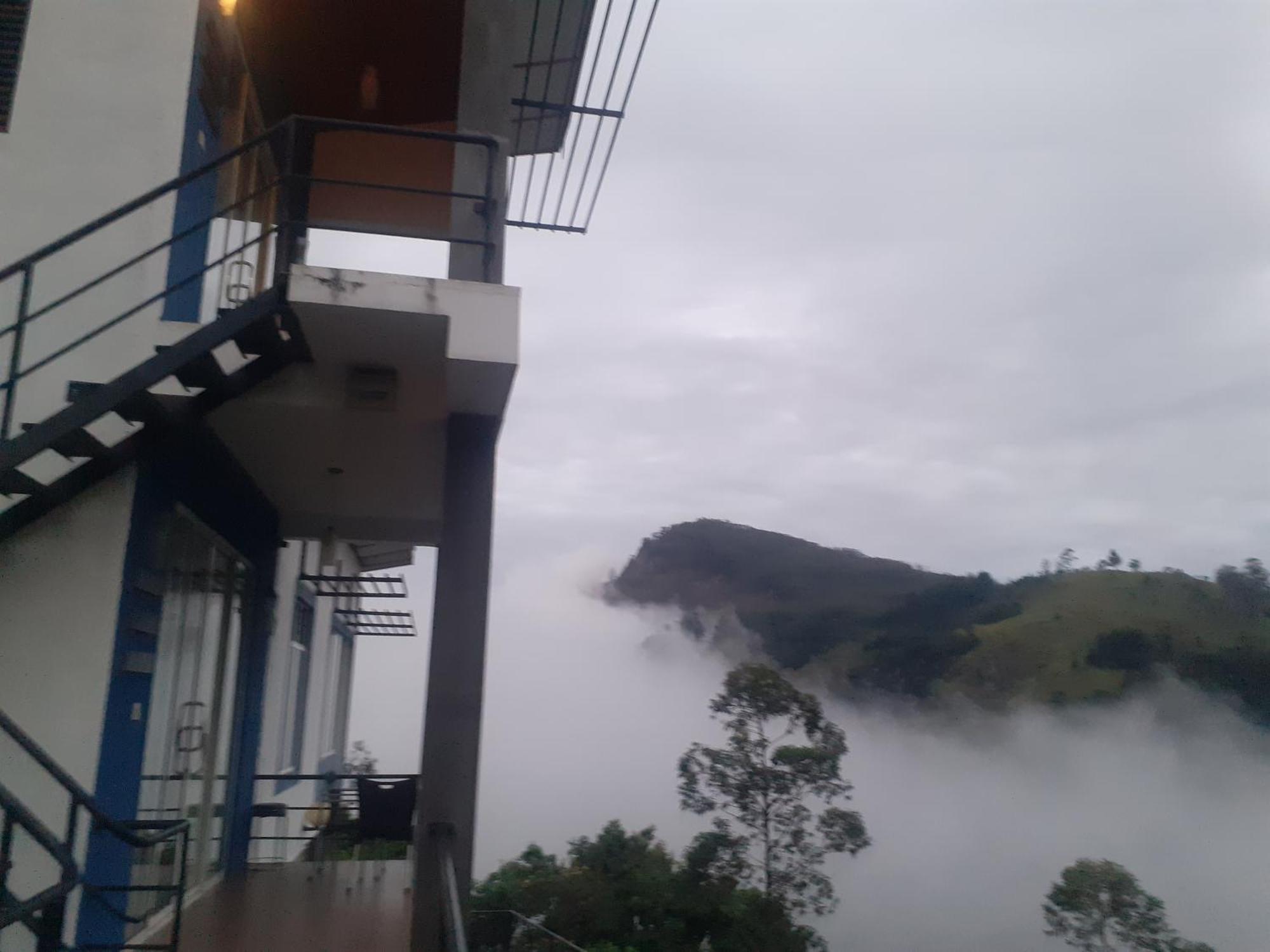 Bed and Breakfast Ella Floating View Экстерьер фото