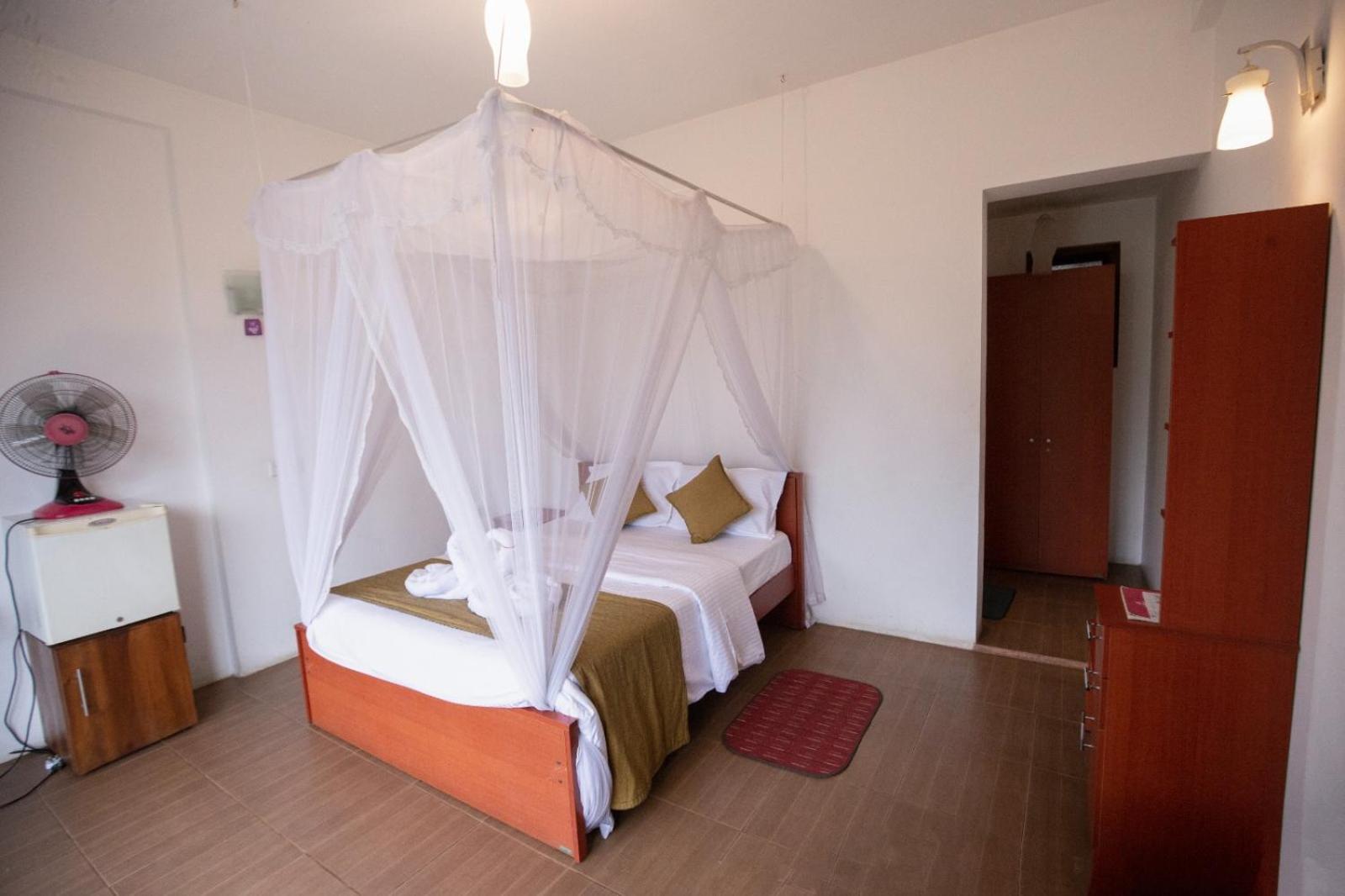 Bed and Breakfast Ella Floating View Экстерьер фото